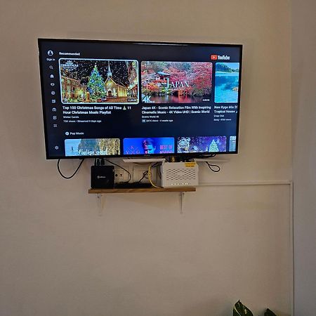 Vibe Studio Apartment Tiranë Ngoại thất bức ảnh